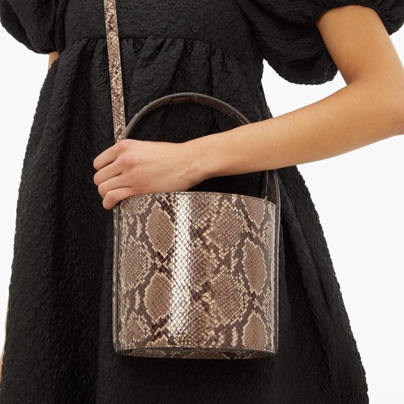 STAUD Bissett Snakeskin-Embossed Leather Bucket Bag - Picture 3 of 7